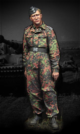 WSS Panzer Crewman, Kursk 1943 1/16 scale